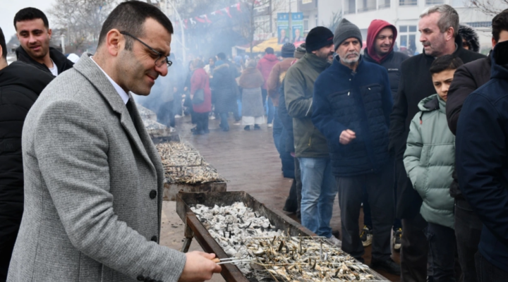 AKÇAKOCA’DA HAMSİ FESTİVALİNİN 3.SÜ DÜZENLENDİ!