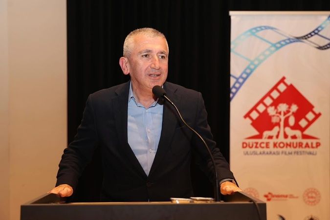 ALBAYRAK; BİZ DE AKÇAKOCA’DA MÜZİK FESTİVALİ YAPMAK İSTİYORUZ!