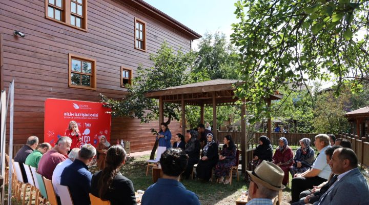 BİLİM KAFE ETKİNLİĞİ AKÇAKOCA’DA GERÇEKLEŞTİRİLDİ!